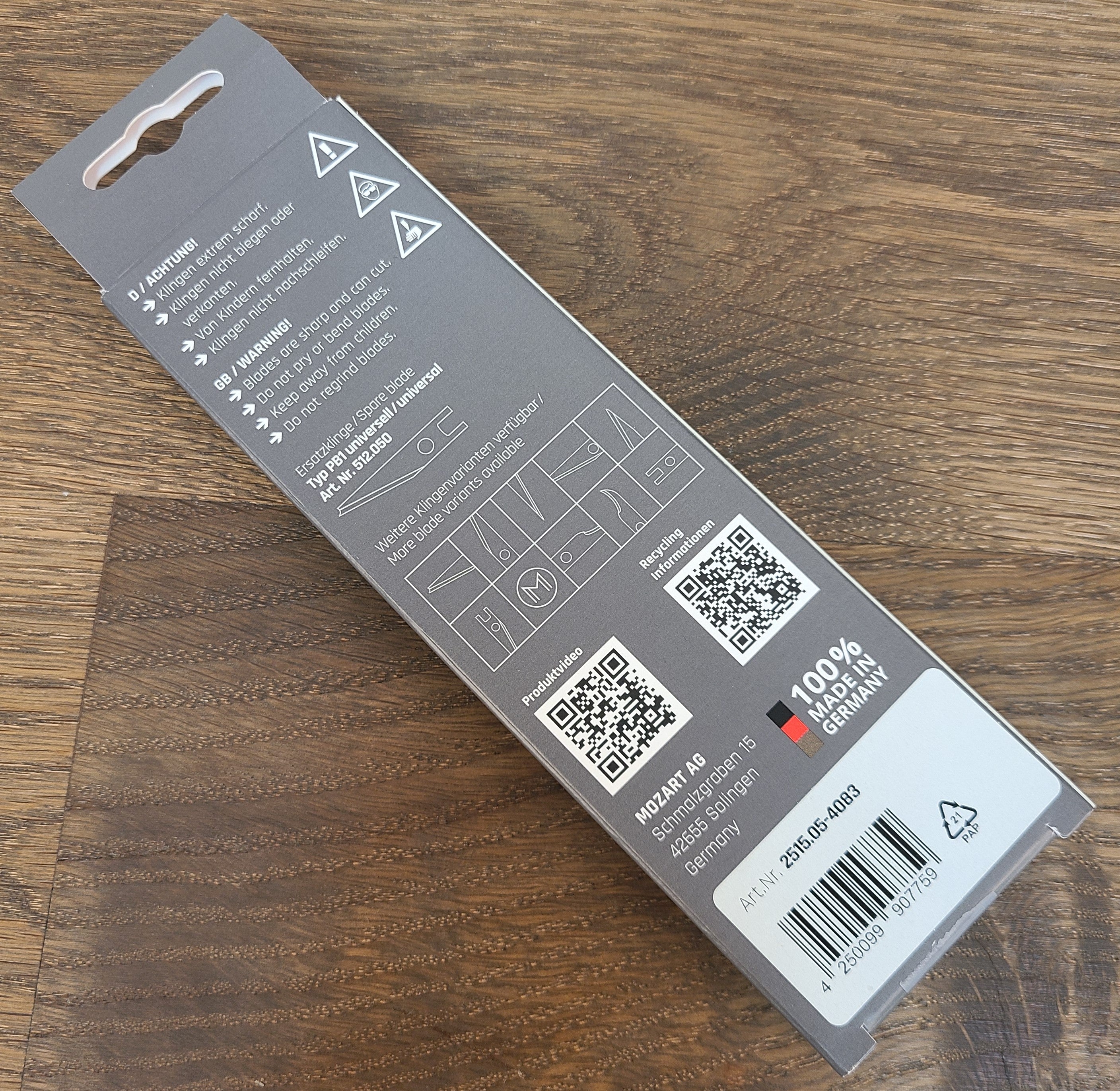 Mozart P1 TF precision knife and mandrel detail