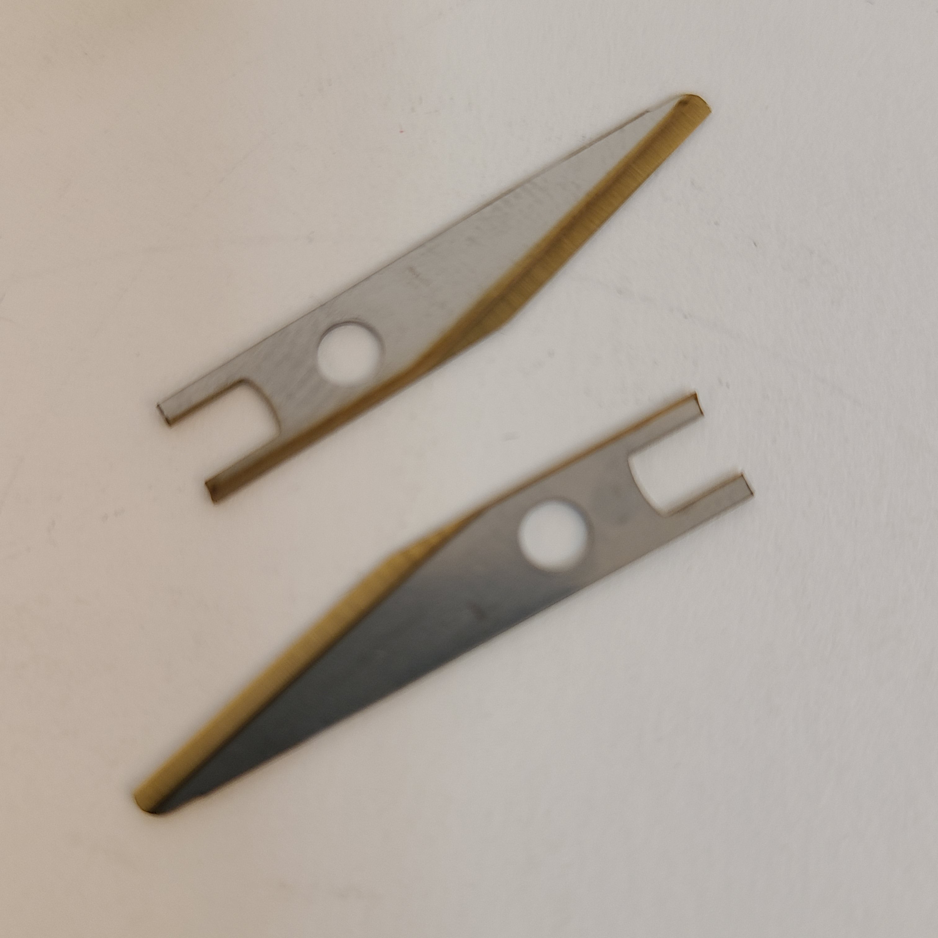 Mozart titanium rounded precision knife blade detail