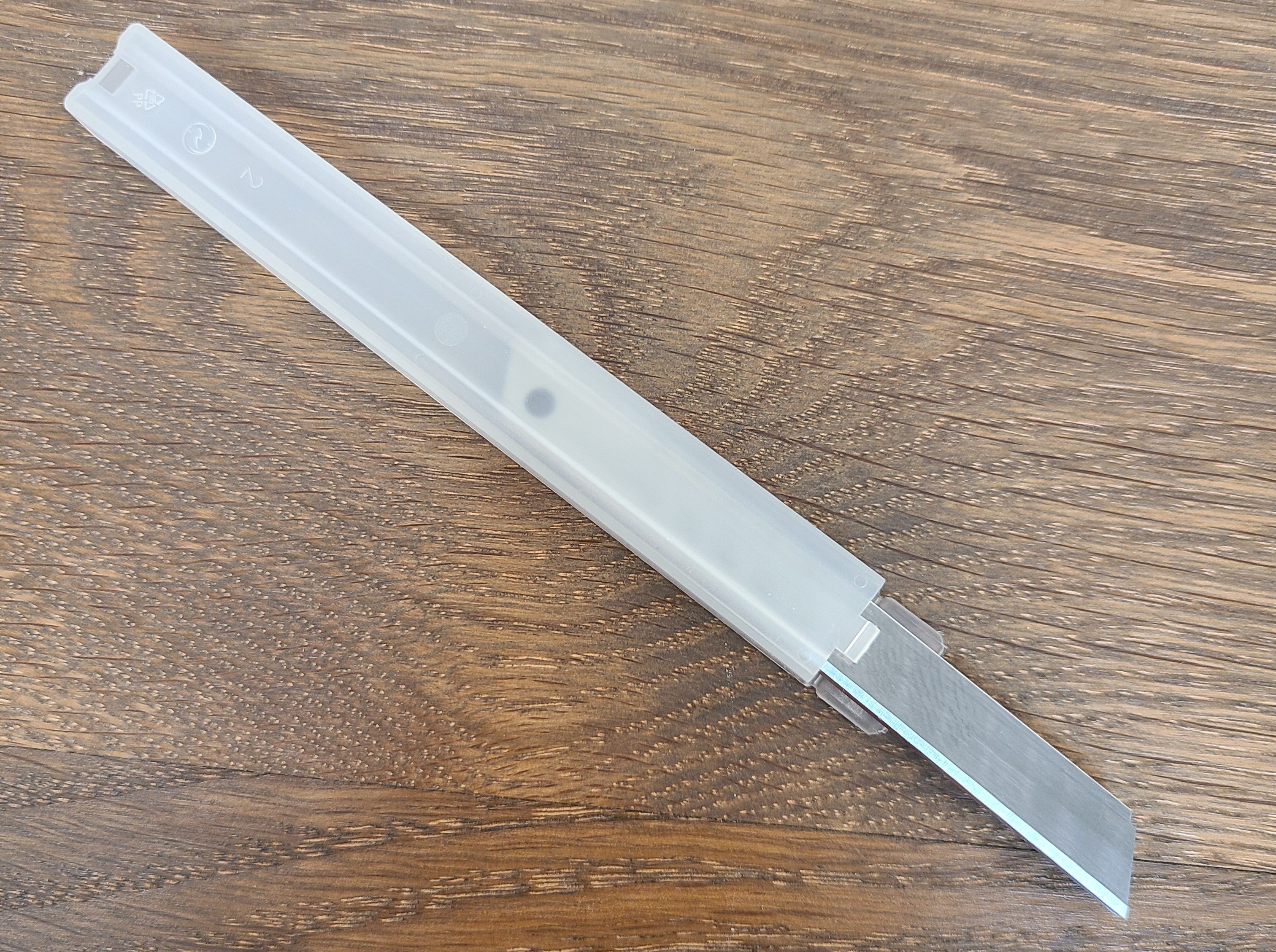 Mozart 9 mm snap-off blades product view